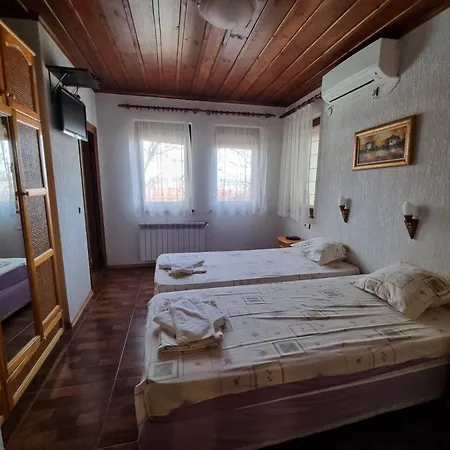 билдникс Malko Tŭrnovo