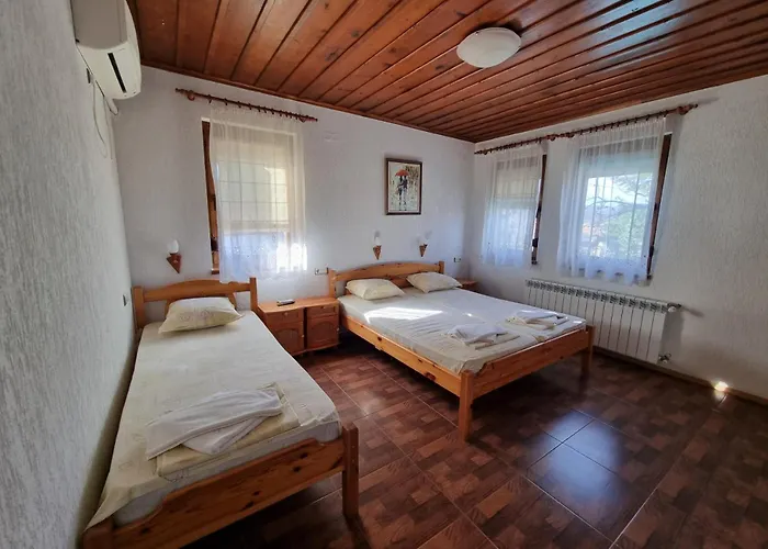 בית הארחה билдникс Malko Tŭrnovo