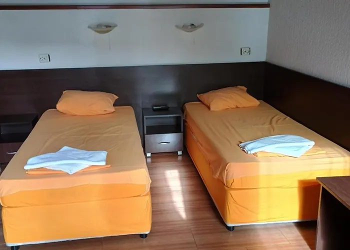 בית הארחה билдникс Malko Tŭrnovo